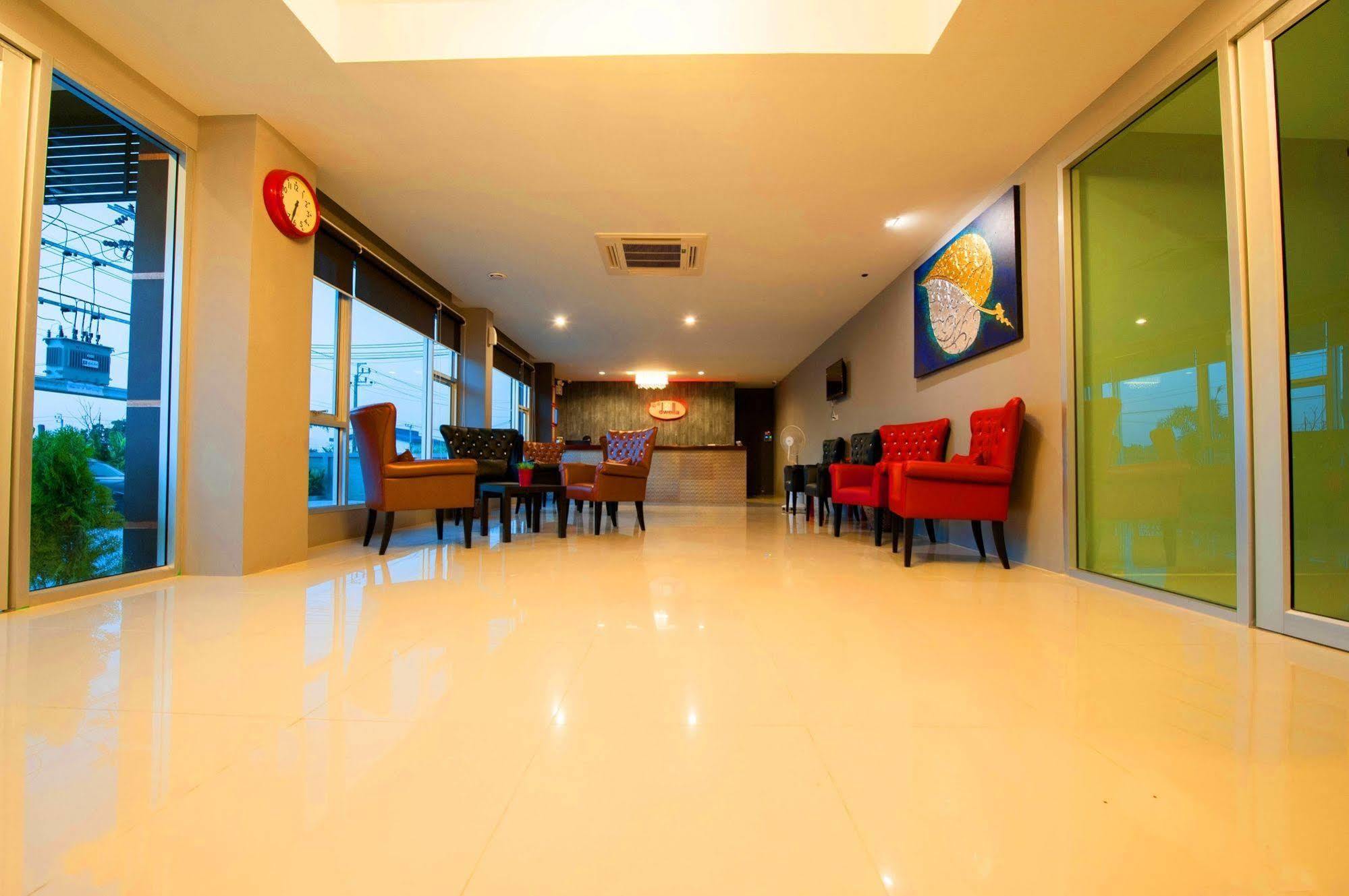 โรงแรม ดีเวลล่า สุวรรณภูมิ กรุงเทพมหานคร